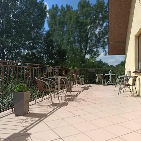 Przylesie Apartment Uniejow Exterior photo
